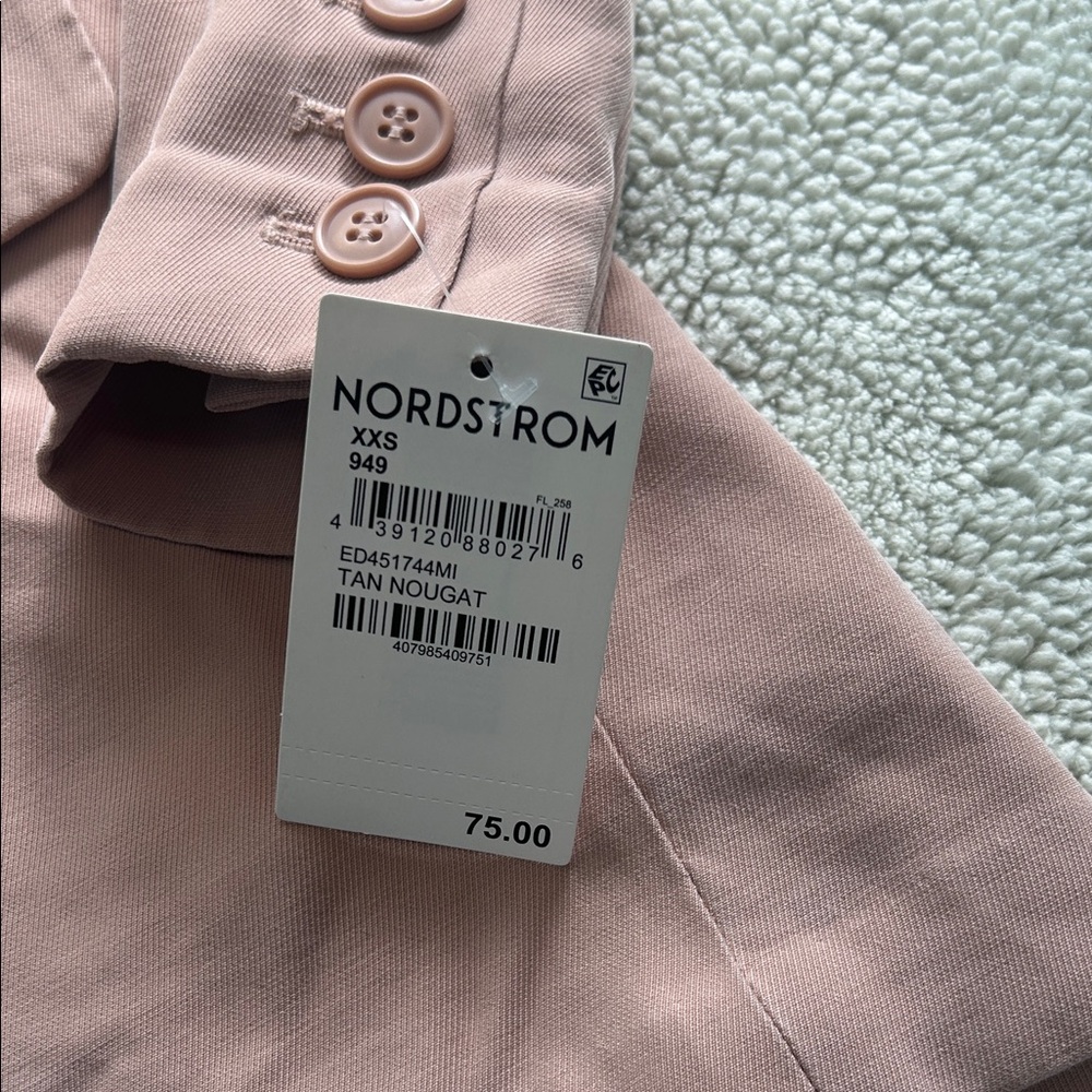 NWT Women's Noughut Blazer Coat - Picture 3 of 4
